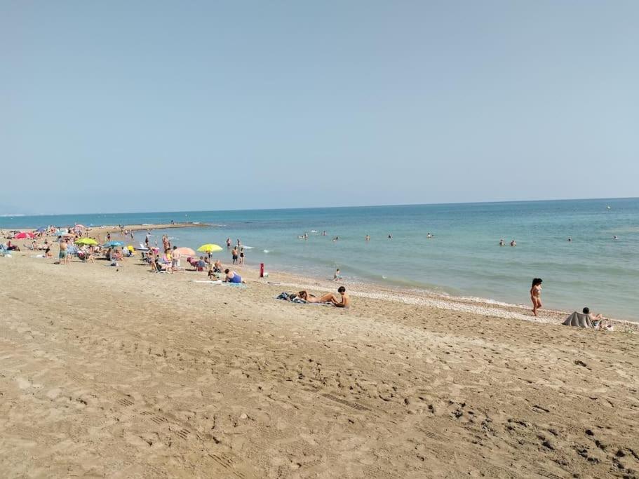 Primera Linea De Playa, Pies En La Arena, Marina D'Or Magic Word El Borseral Kültér fotó